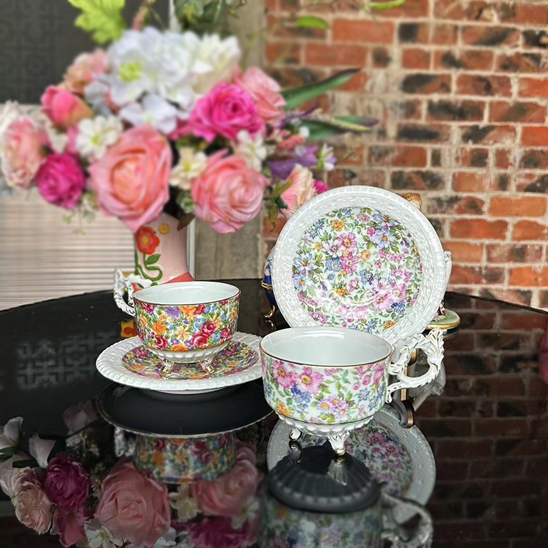 Coffee Tea English - Coffee cups, plates, European style four